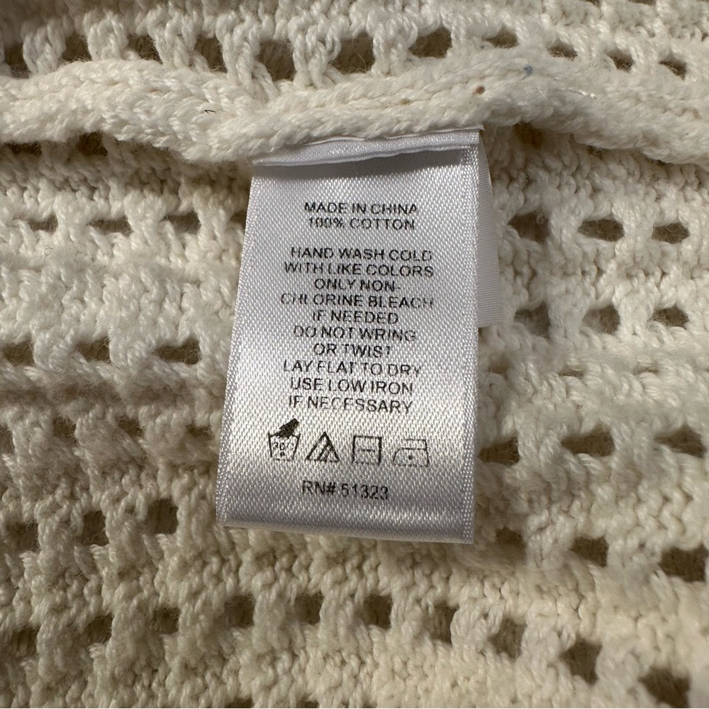 CeCe Cream Knit Top - Picture 3 of 8